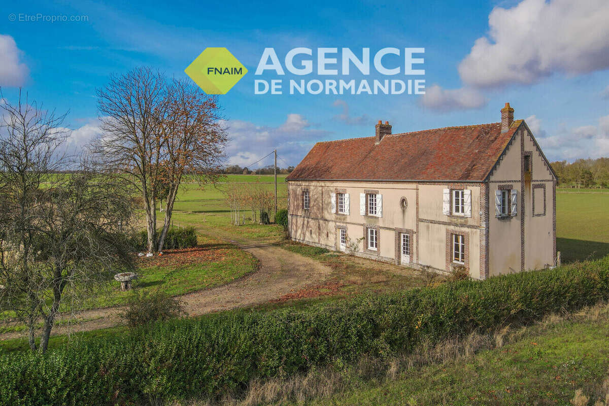 Maison à MONTREUIL-L&#039;ARGILLE