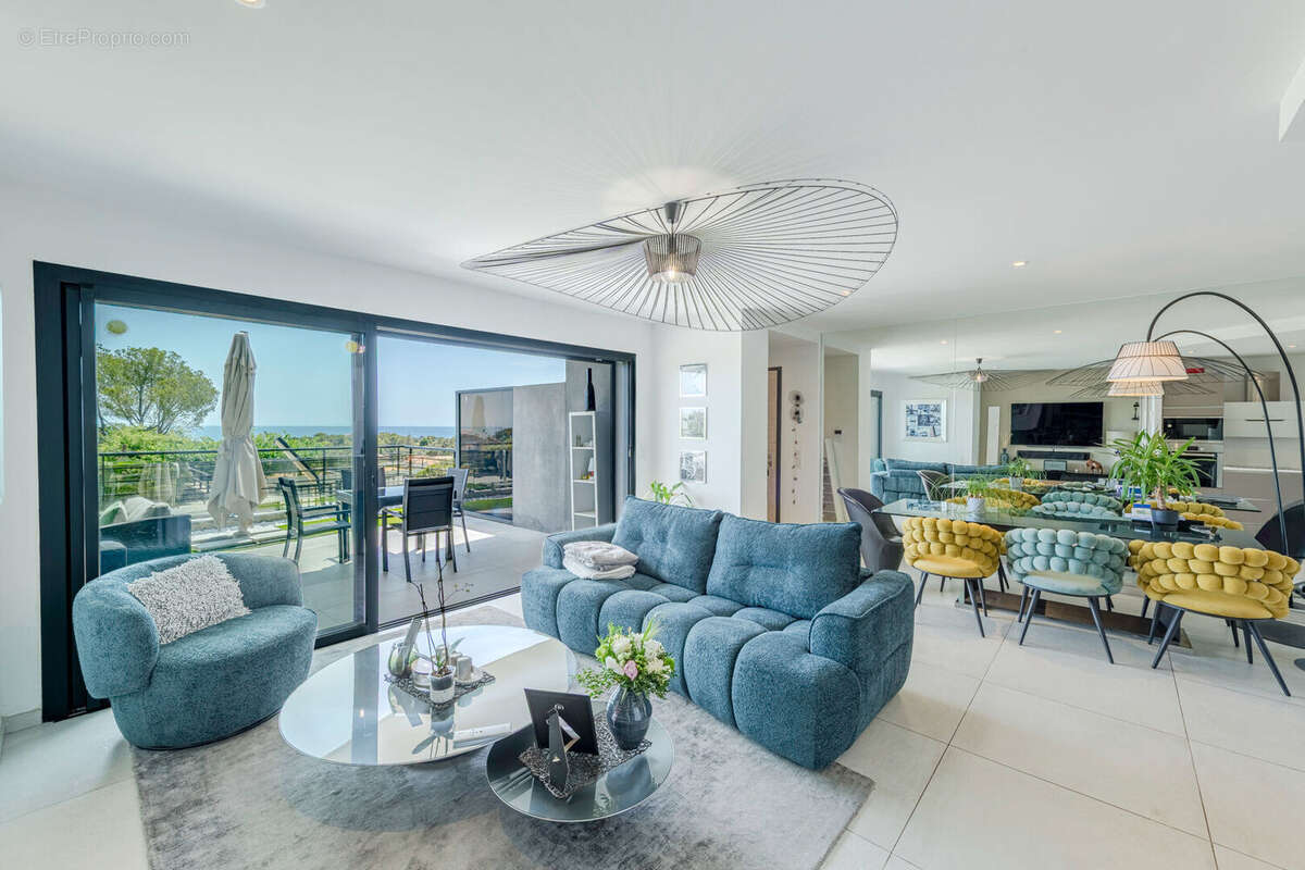 Appartement à SAINT-RAPHAEL
