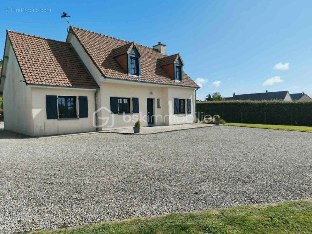 Maison à SAINT-SAUVEUR-LE-VICOMTE