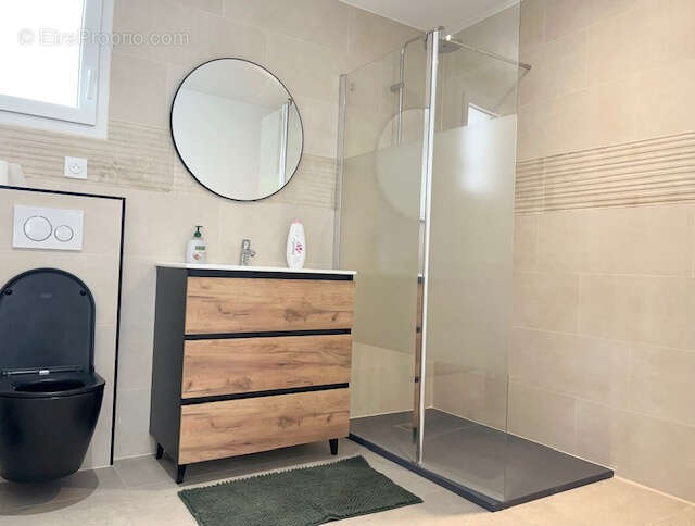 Maison T4 vue dégagée sur les collines environnantes. - photo 4