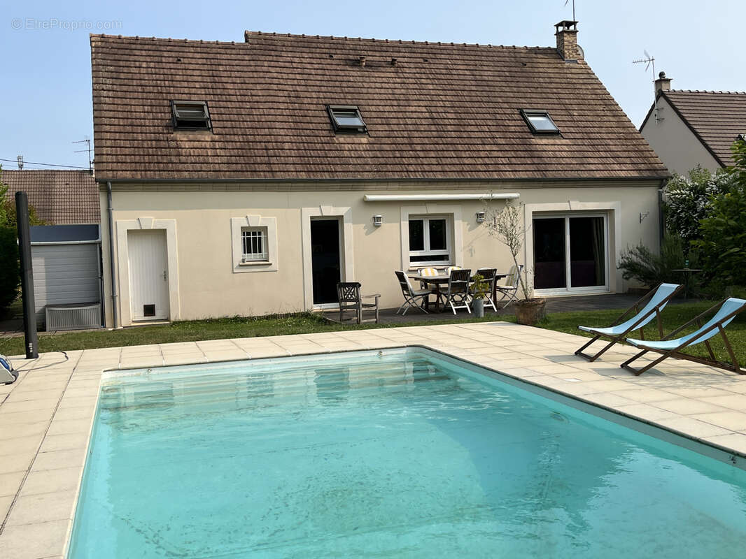 Maison à FONTAINEBLEAU