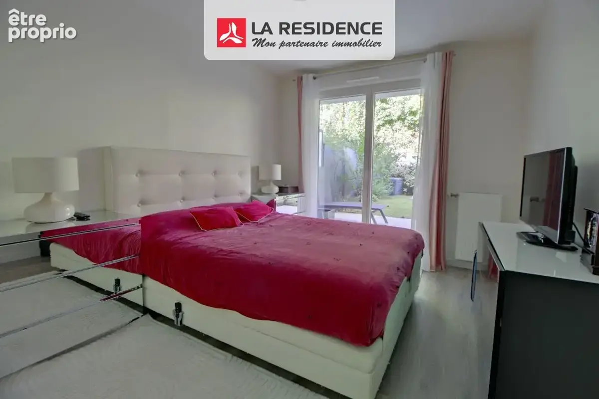 Appartement 60 m² à Plaisir  - photo 4
