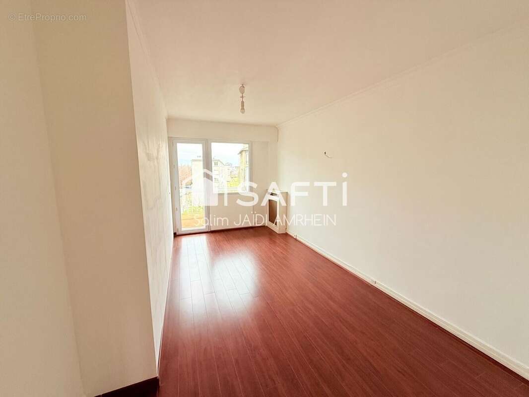 Photo 9 - Appartement à CHAMPIGNY-SUR-MARNE
