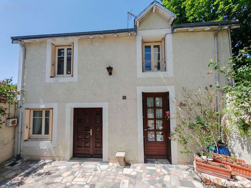 Maison à POITIERS