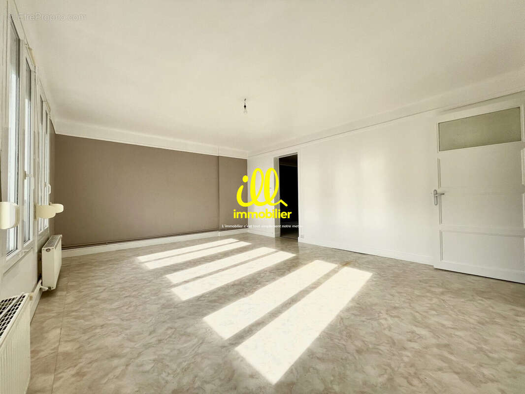 Appartement 199 m² à Nouzonville  - photo 8