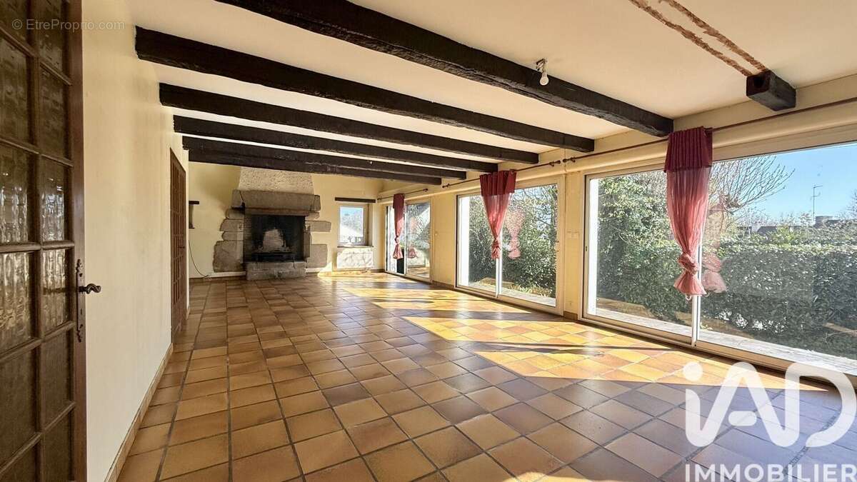 Photo 5 - Maison à SAINT-AVE