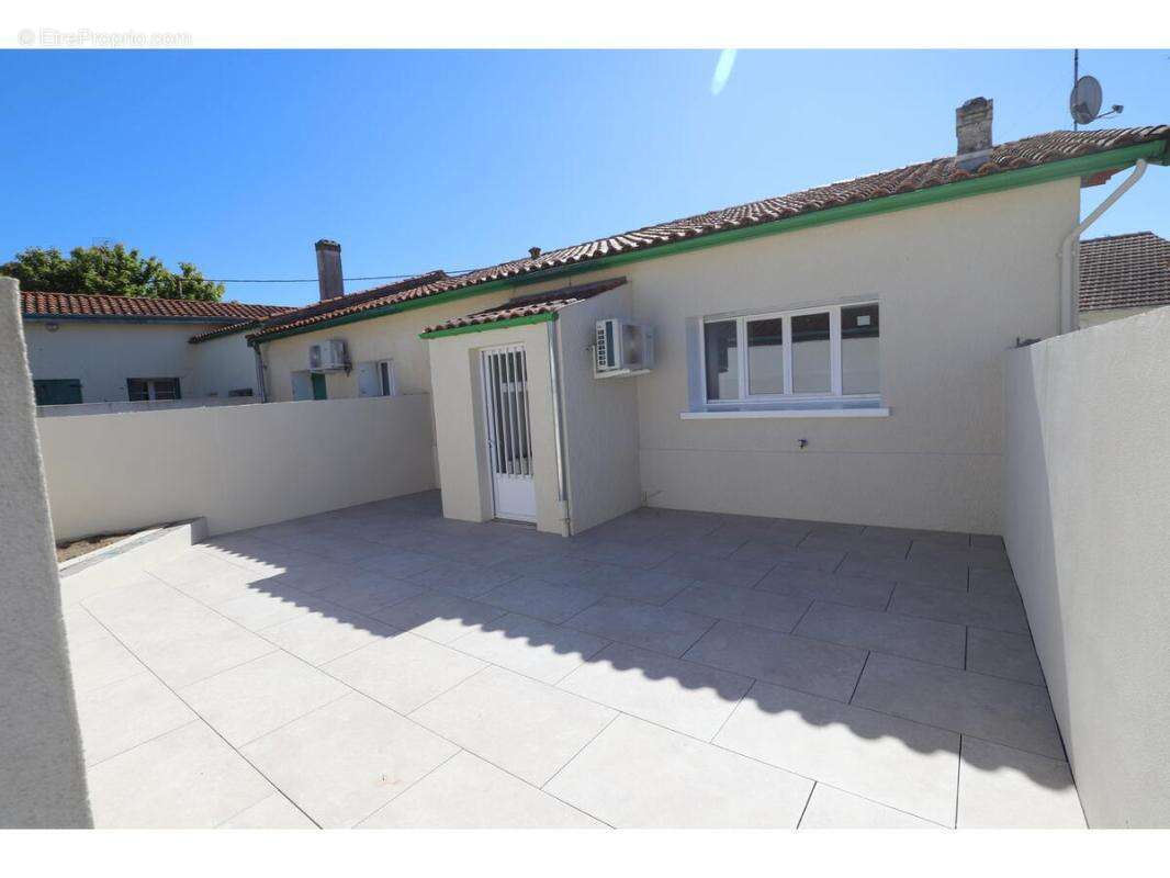 Maison 70 m² à Le Chateau-D'oleron  - photo 4