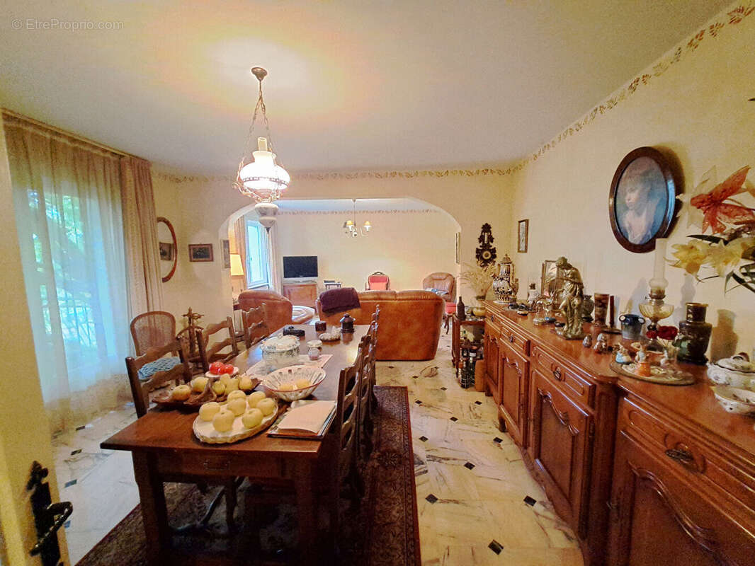 Maison à CHATELLERAULT