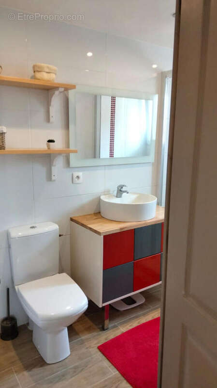 SDB - Maison à COULGENS