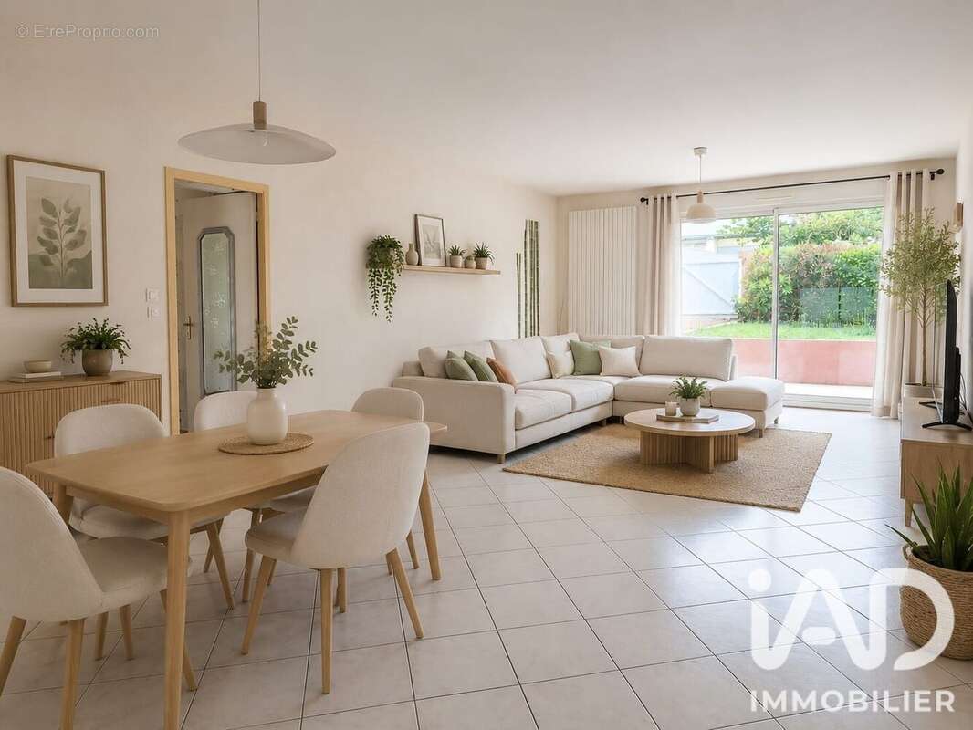 Maison 122 m² à La Chapelle-Sur-Erdre  - photo 4
