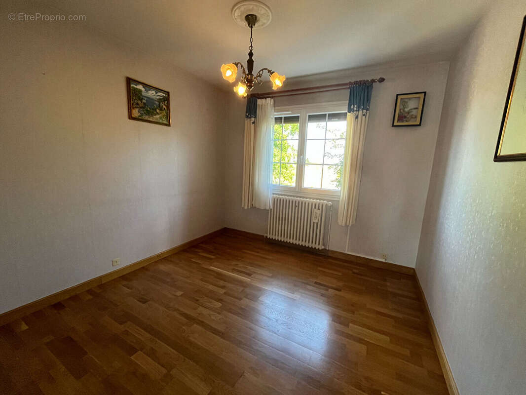 Maison Aubigny Sur Nere 5 pièce(s) - photo 8