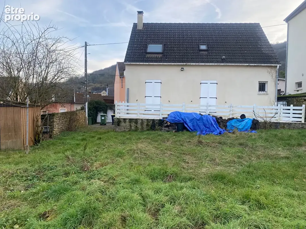 Baisse de prix : maison individuelle avec terrasse et jardin - photo 3