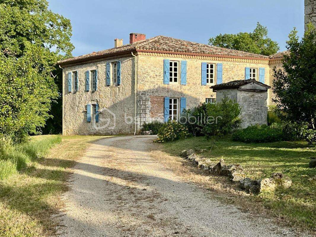 Maison à SAINT-LEONARD
