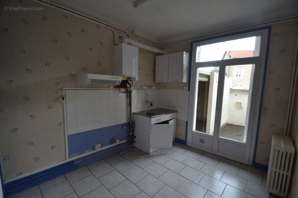 Maison à GANNAT