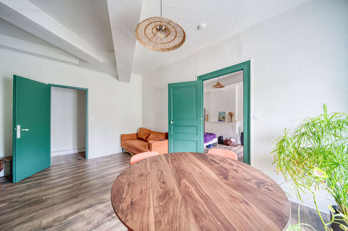T2 54 m² + greniers amenageables -voiron - photo 3
