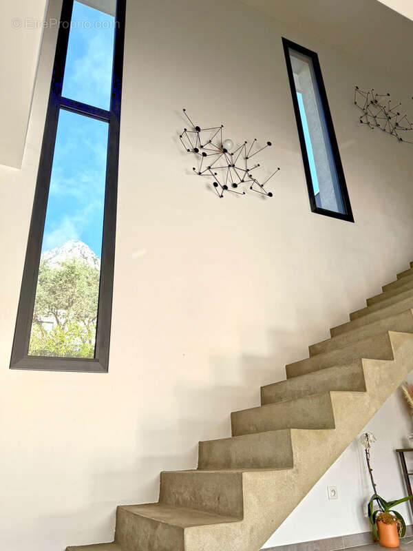 Maison à LA VALETTE-DU-VAR