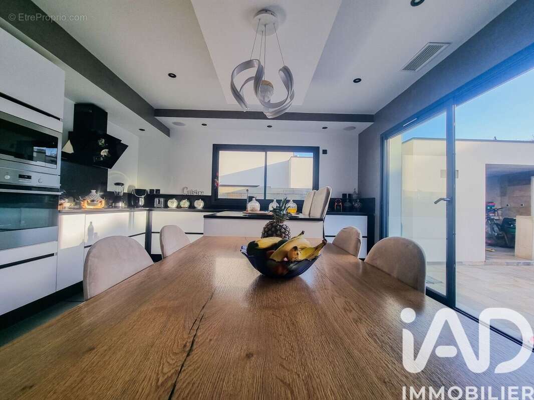 Maison 144 m² à Perpignan  - photo 9