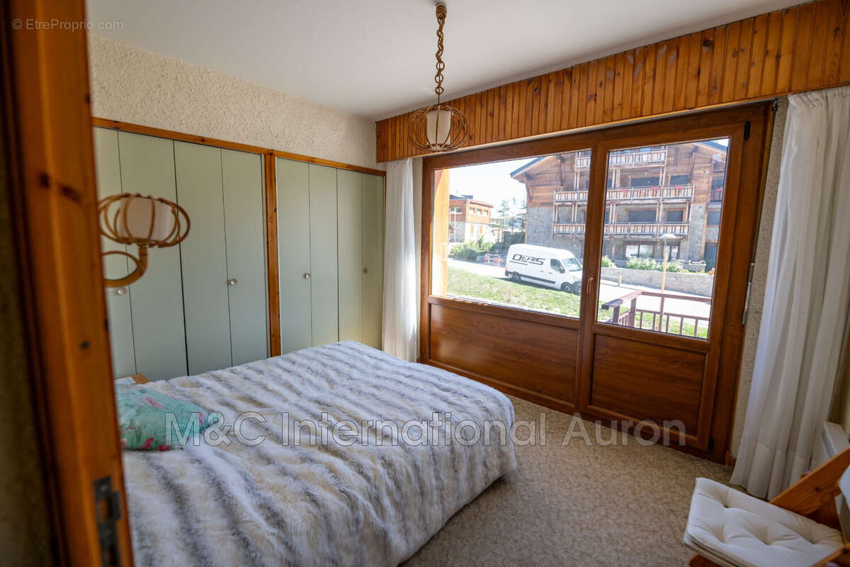 Appartement à SAINT-ETIENNE-DE-TINEE