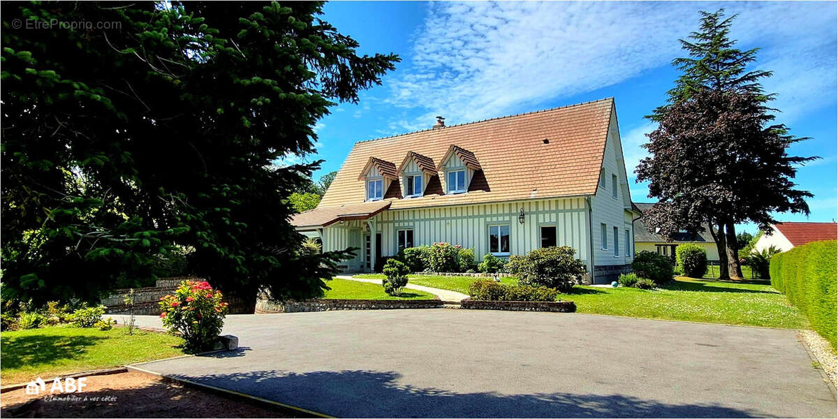 Maison à TOURVILLE-SUR-ARQUES