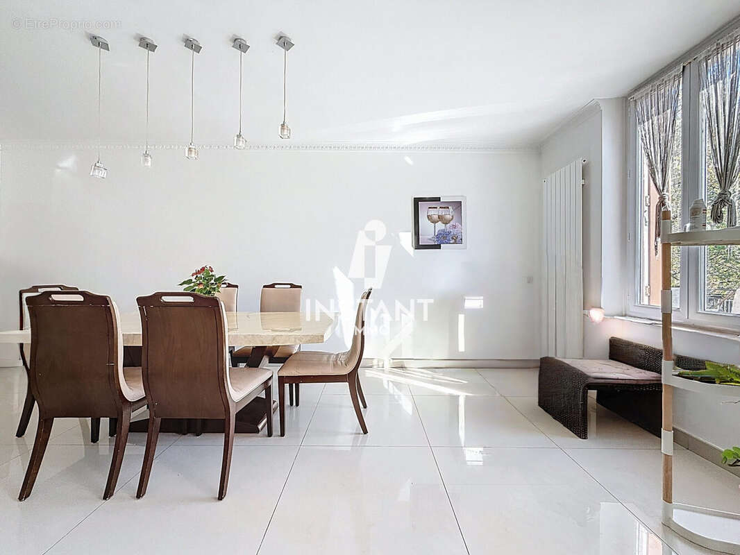 Maison à LE PERREUX-SUR-MARNE