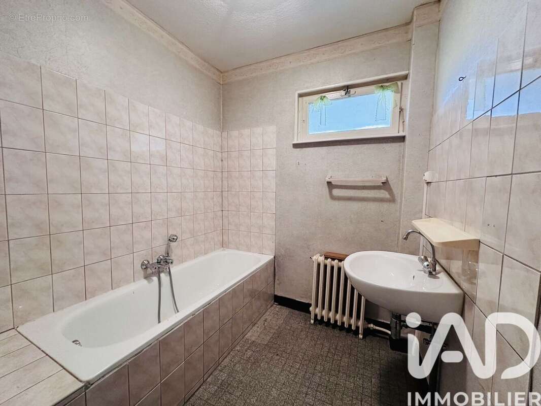 Photo 8 - Maison à RECHICOURT-LE-CHATEAU