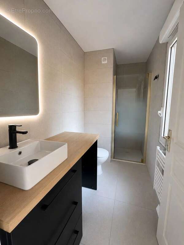 Nice  - bas riquier - studio - balcon - renove - photo 5