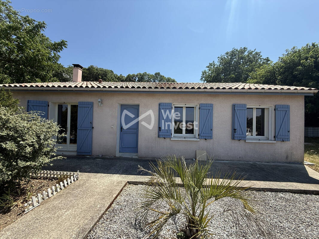 Maison à AUSSILLON