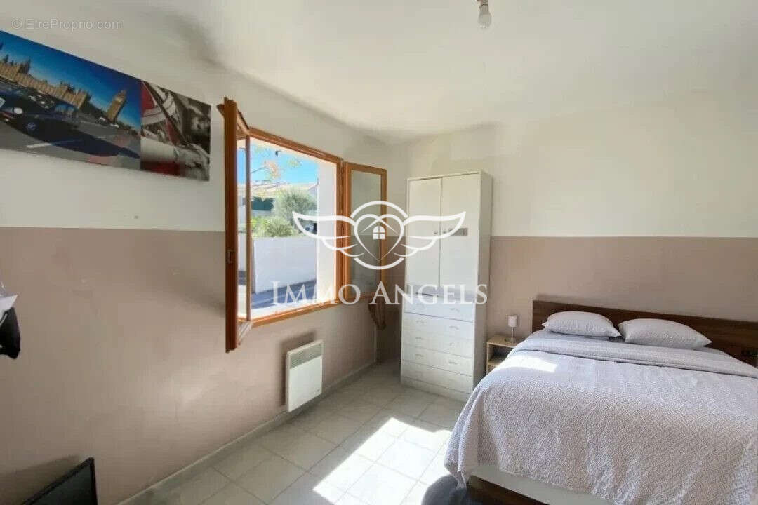 Maison à COURNONSEC