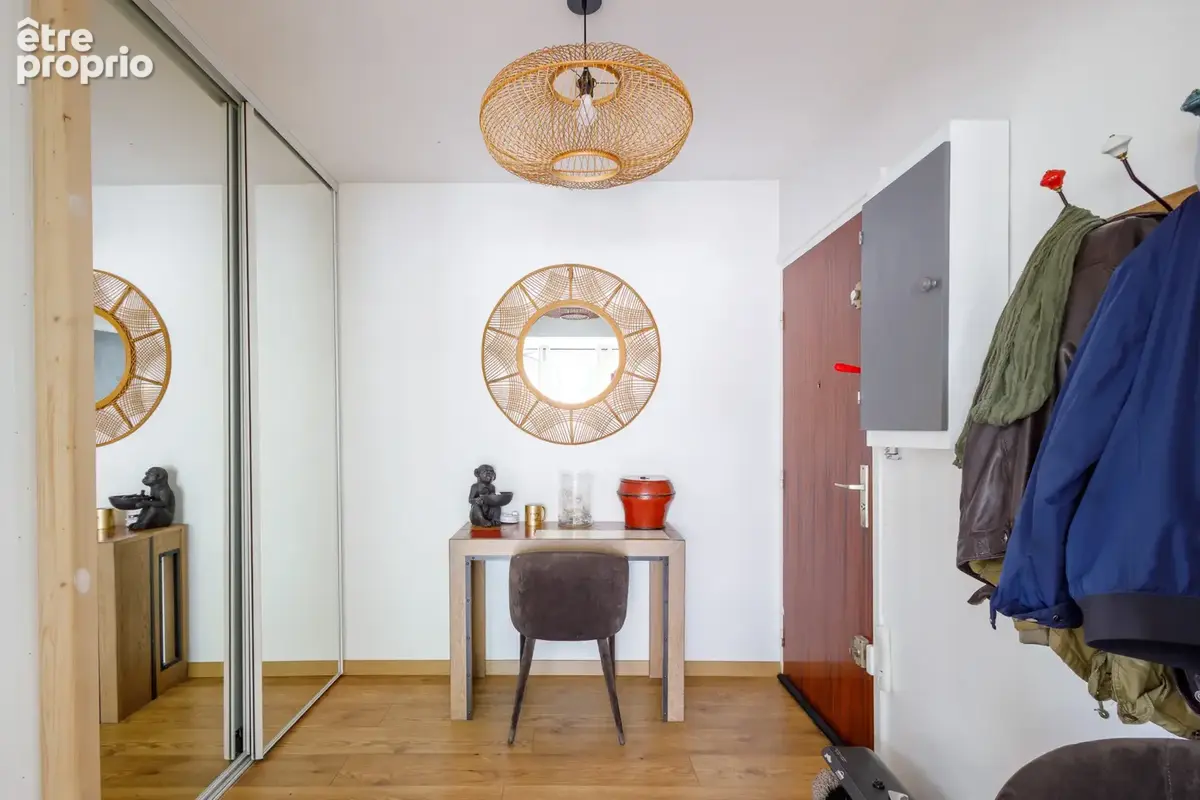 Honfleur - grand appartement de type t2 - 63,52 m2   1 chambre -  terrasse sud-ouest   parking   cave -  à 700 - photo 2