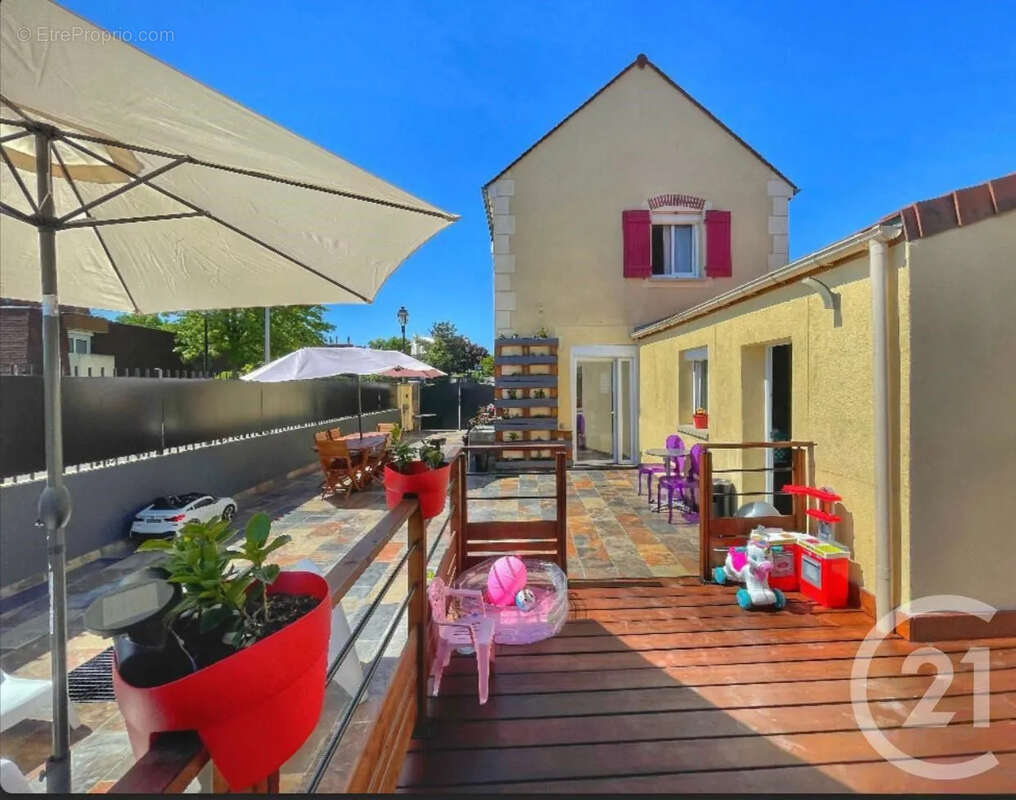 Maison 101 m² à Garges-Les-Gonesse  - photo 13