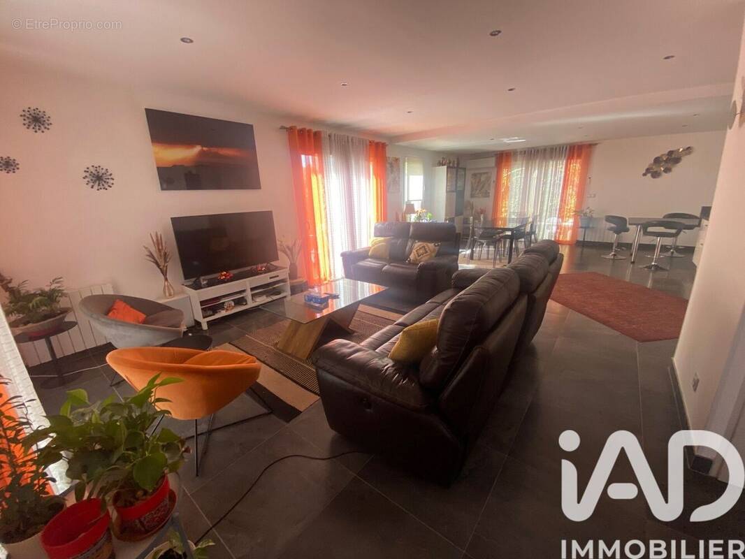 Photo 1 - Maison à JACOU