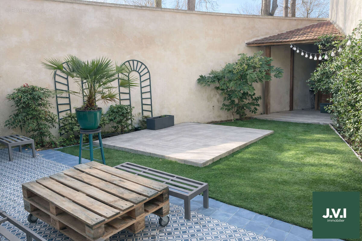 Maison à DEUIL-LA-BARRE