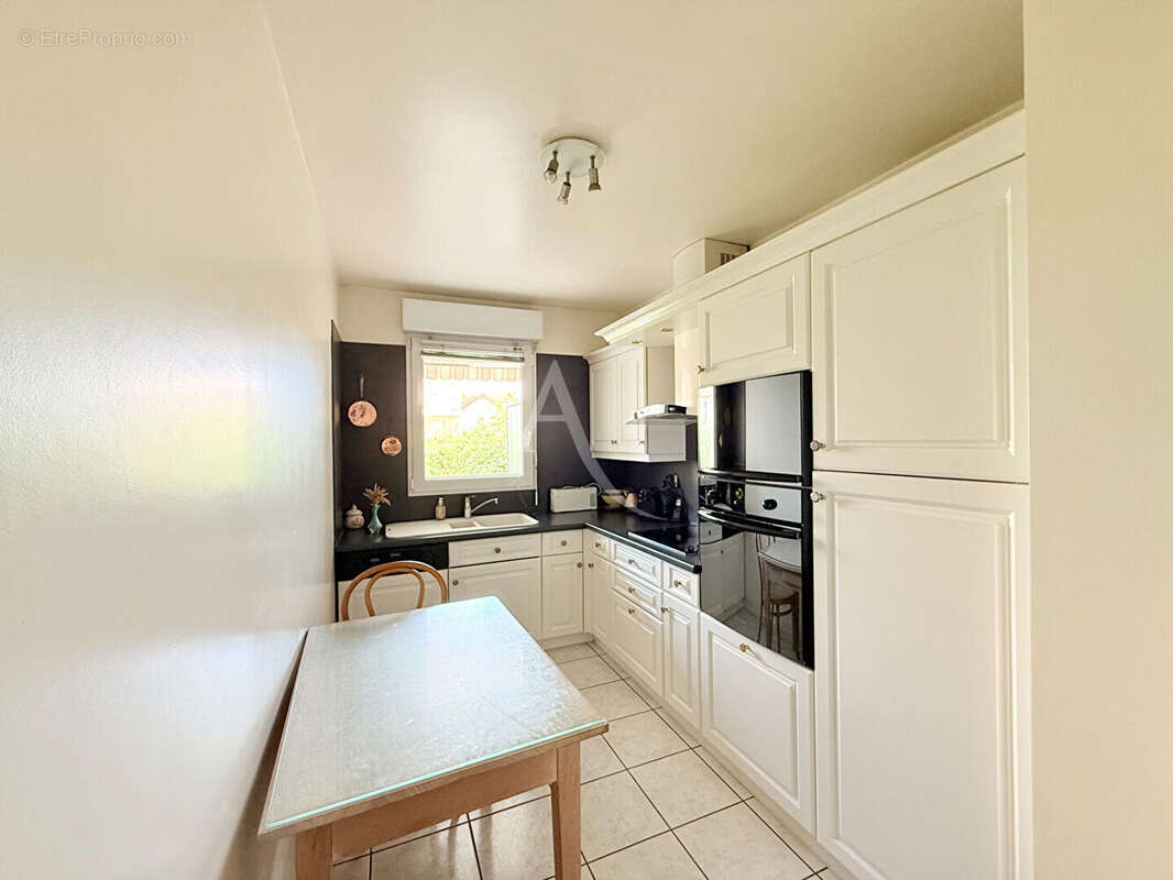 Appartement à ROSNY-SOUS-BOIS