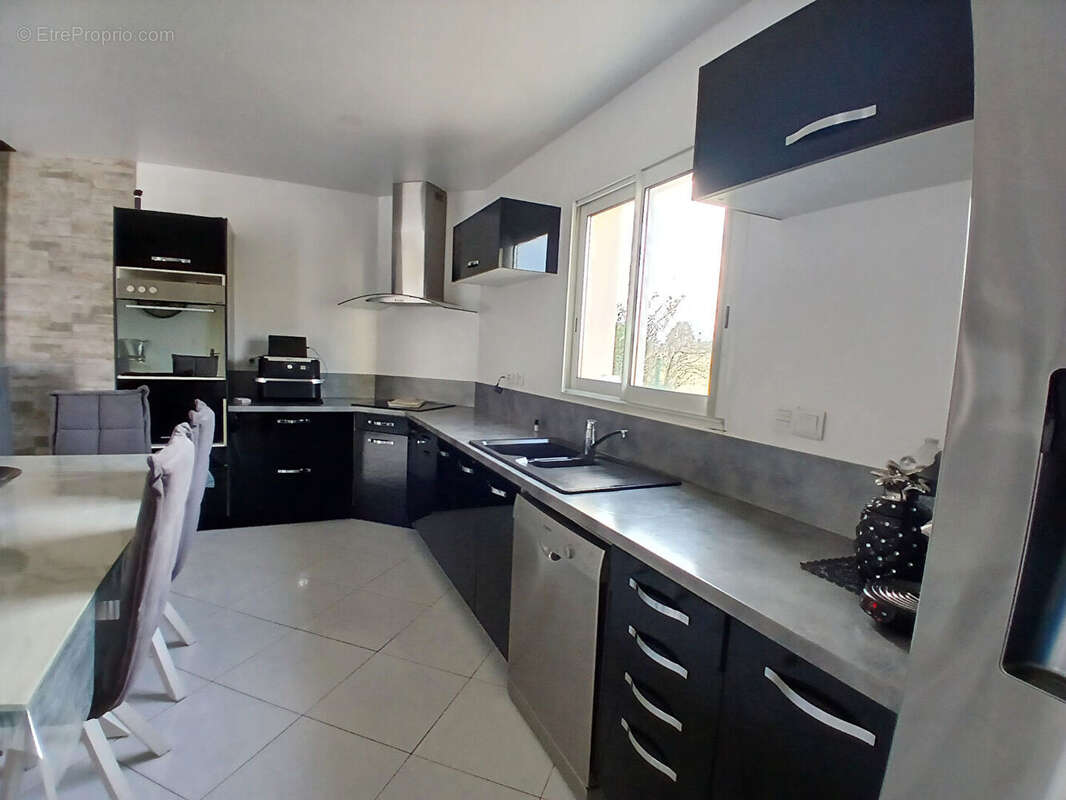 Maison à SAINT-SULPICE-DE-ROYAN