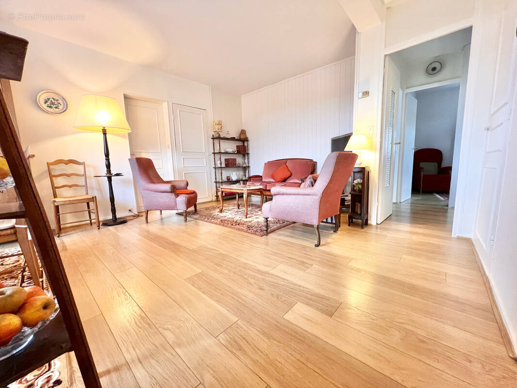 Appartement à BOIS-GUILLAUME