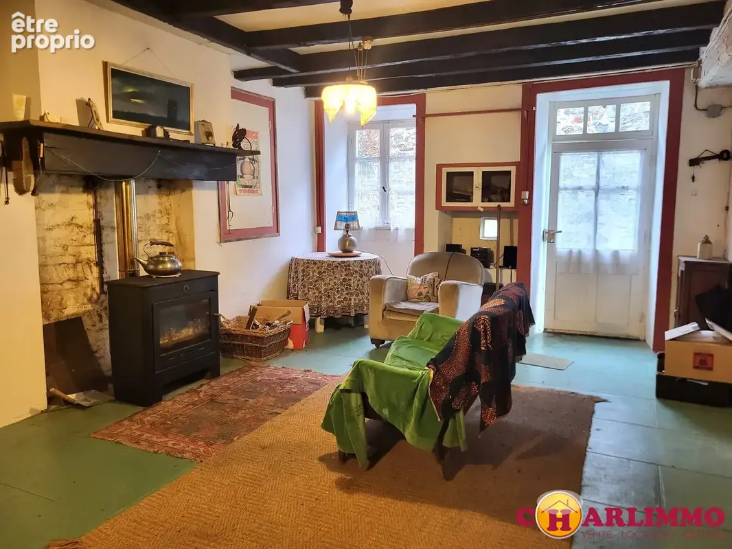 Maison 168 m² à Saint-Christophe  - photo 4