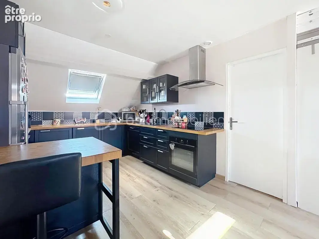 Appartement en 3 pièces lumineux -  sans travaux à prévoir / faibles charges - photo 4