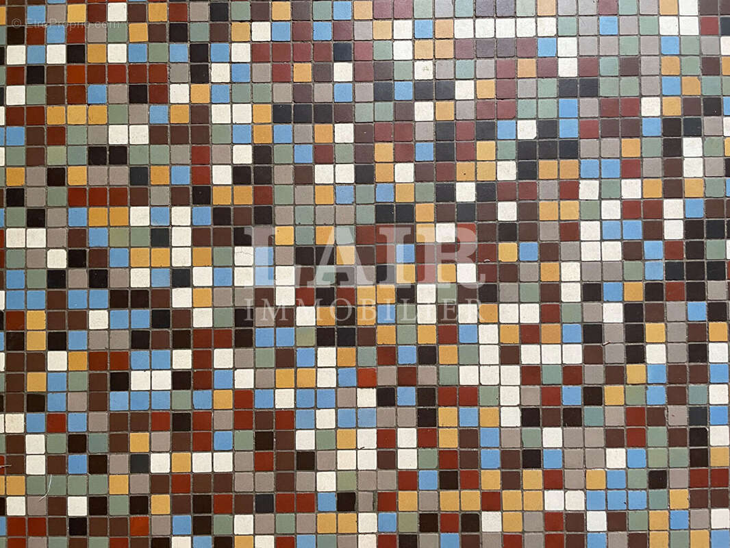 Maison à MAUVES-SUR-HUISNE