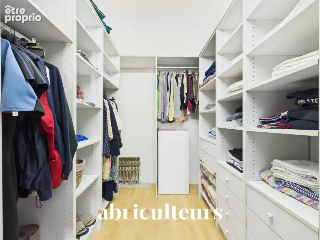 Superbe appartement traversant rénové de 136,81 m² en vente À 30 mètres du Port de Nice (06300) - photo 17