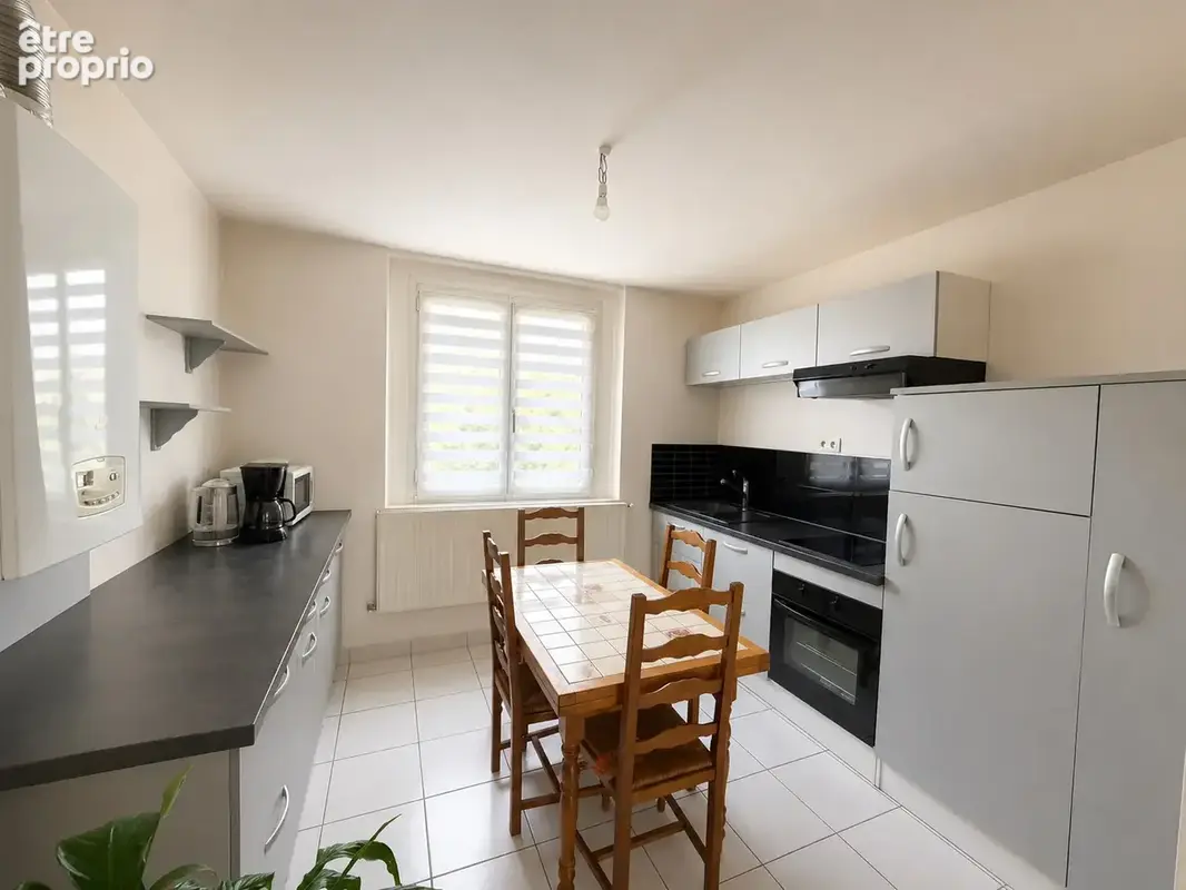 Appartement à SCY-CHAZELLES