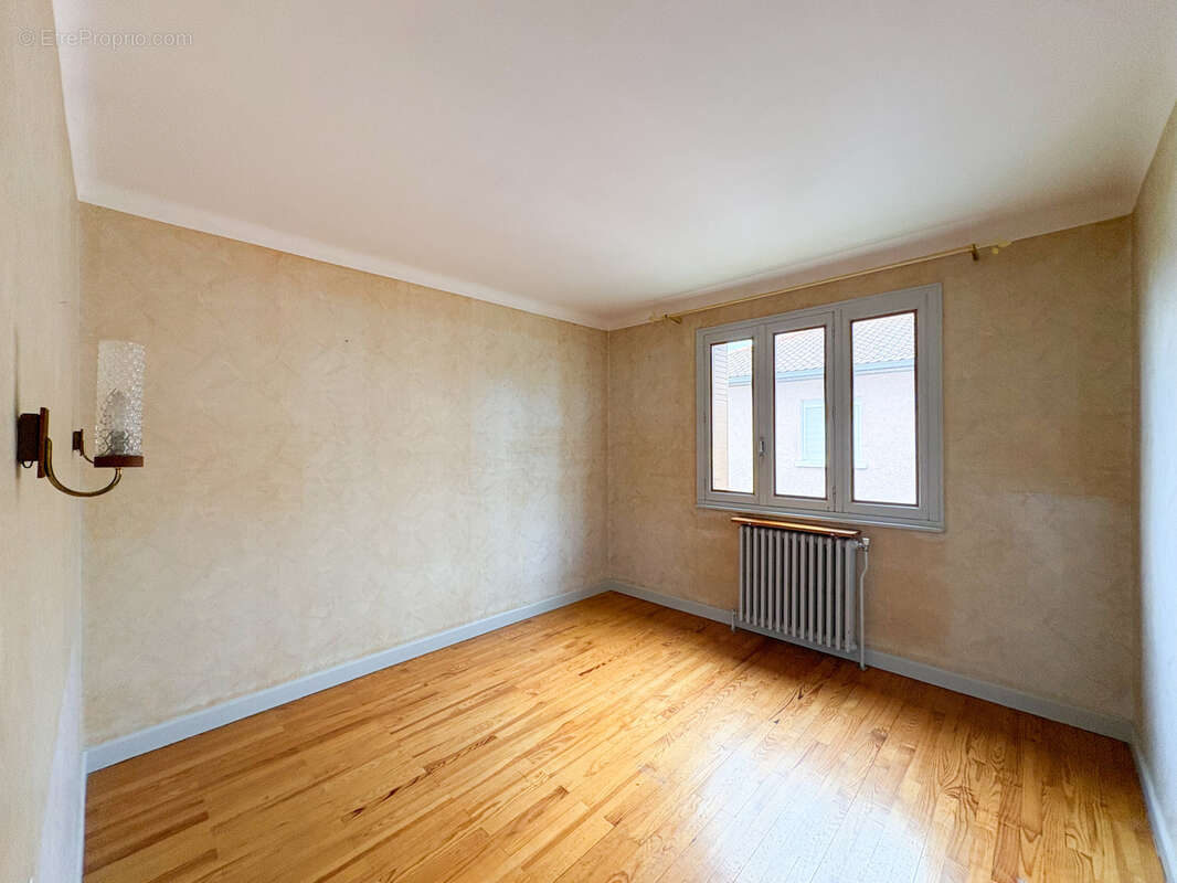 Maison à SAINT-ALBAN-DU-RHONE