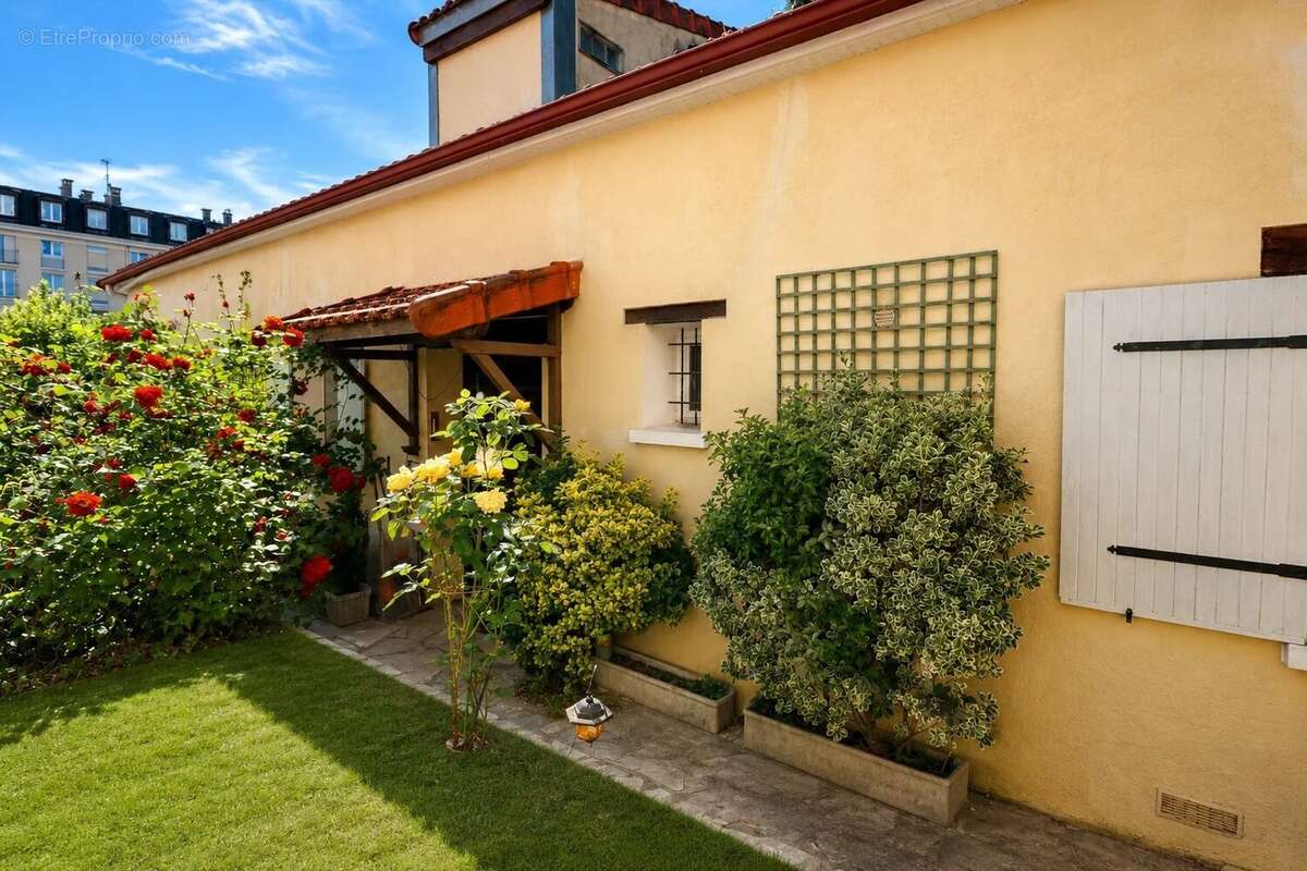 Maison à VERSAILLES