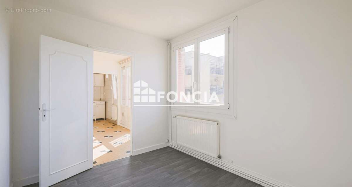 Appartement à FONTAINE