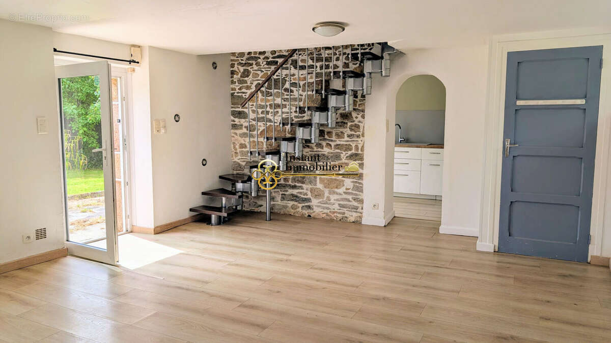 Charmante maison néo-bretonne au calme - Morlaix (Ploujean) - 3 pièces - environ 76m²  au sol - photo 5