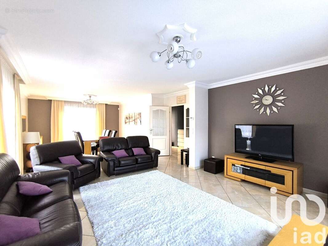 Photo 2 - Maison à SAINT-CHAMOND