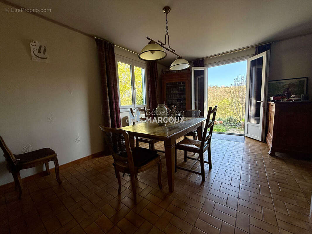 Maison à BOISSET-SAINT-PRIEST