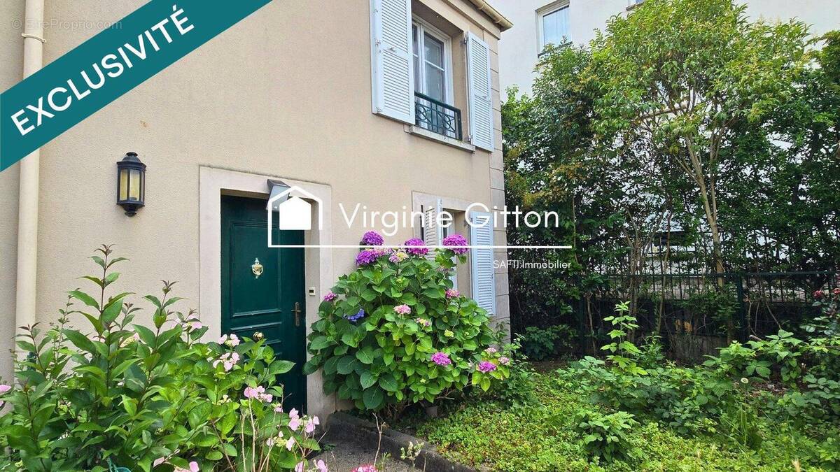 Photo 1 - Maison à MOISSY-CRAMAYEL