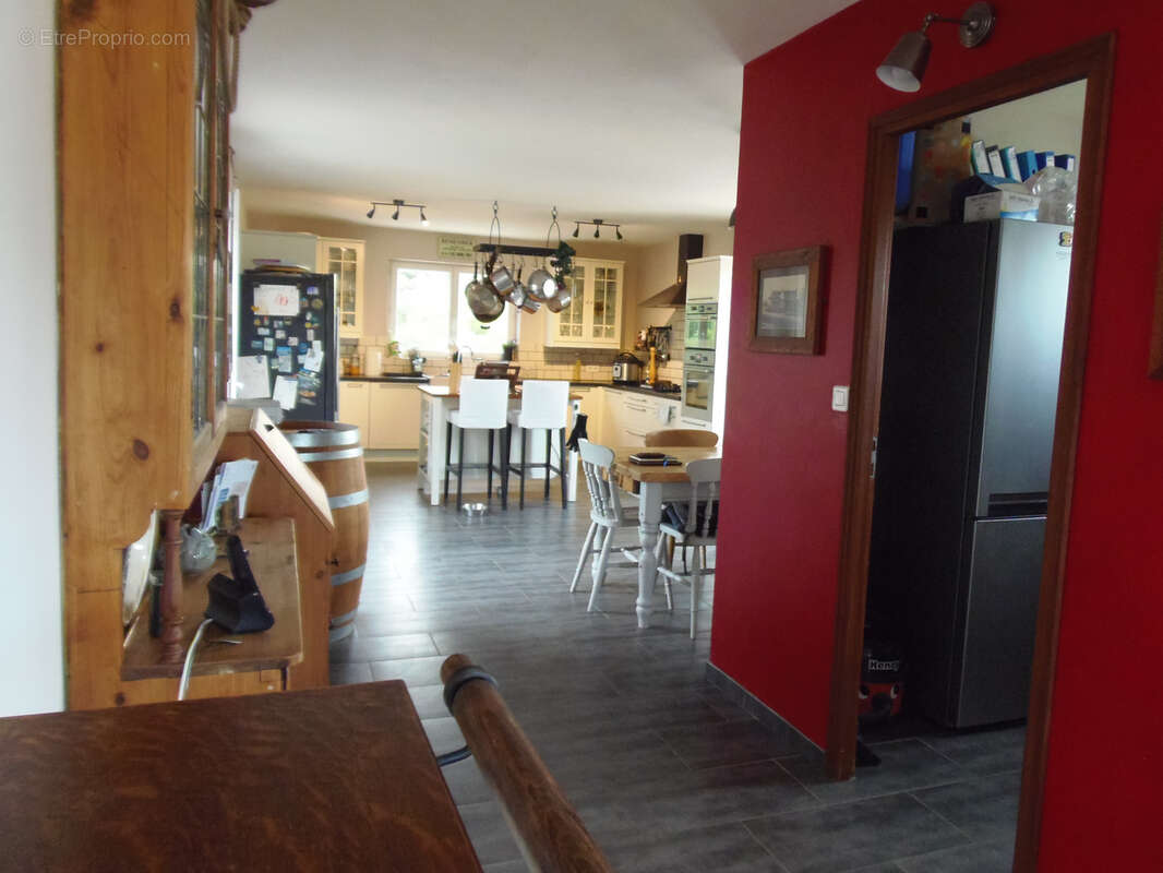 Maison à SAINT-FORT-SUR-GIRONDE