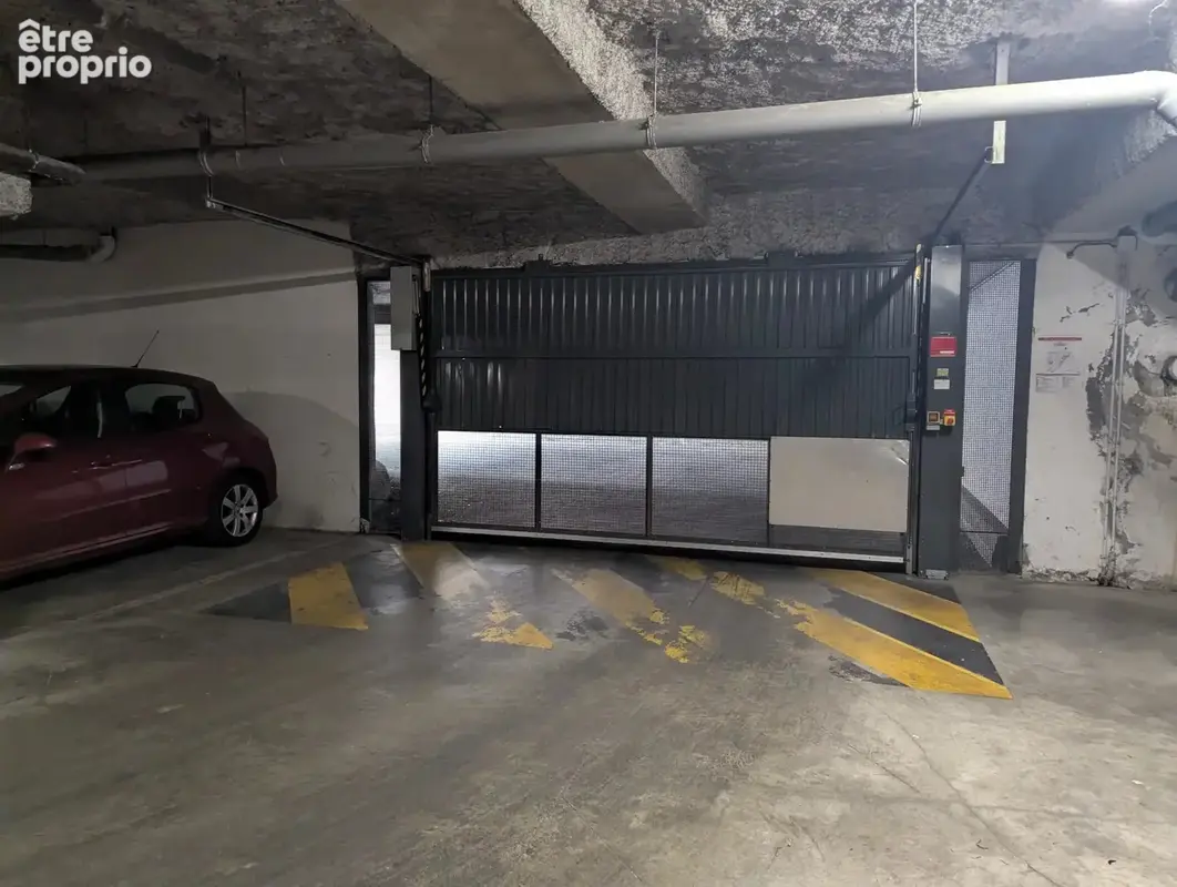 A vendre : parking sous-sol - embouchure/ponts jumeaux - photo 4