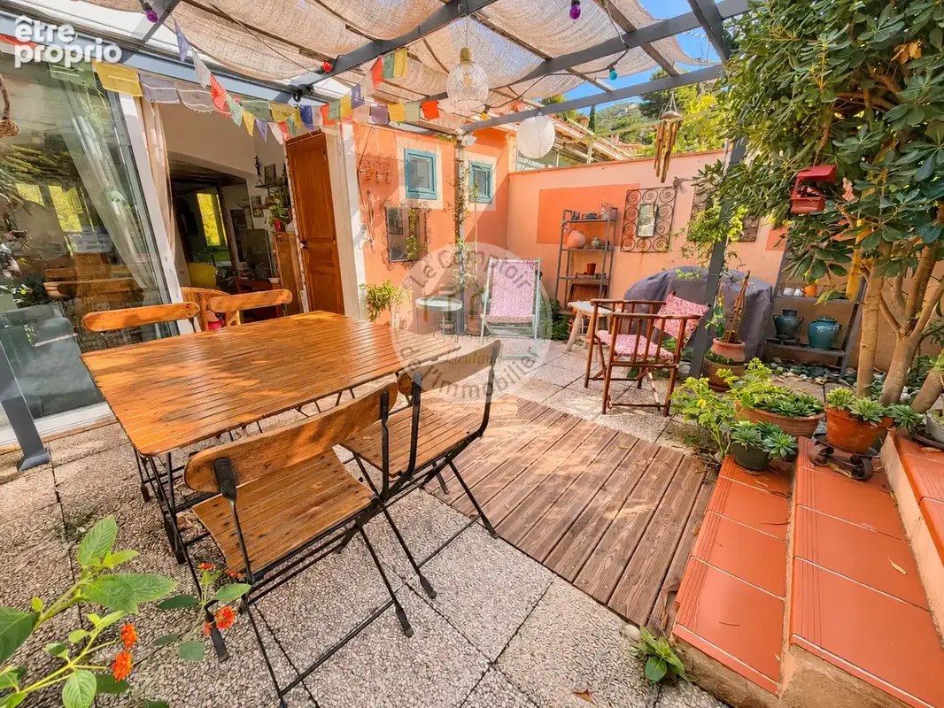 La panouse : bien atypique, esprit maison, avec terrasse et jardin privatif - photo 7